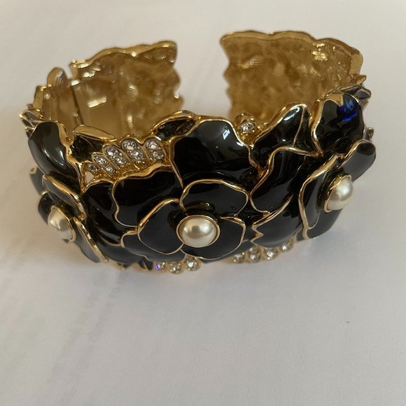 Nolan Miller Vintage Hinged Cuff Bracelet - Picture 2 of 8